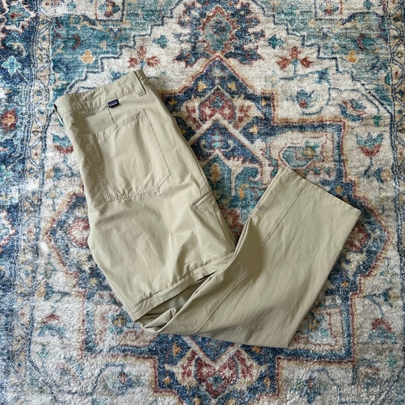 Patagonia 2in1 Pants Shorts Size 37 - Picture 1 of 8
